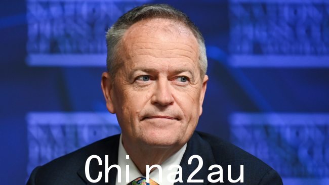 政府服务部长 Bill Shorten 承认,寻求利用国家残疾保险计划的澳大利亚人“不应该支付”强制性需求测试费用,因为立法改革政策将提交议会投票。图片:NewsWire/Martin Ollman