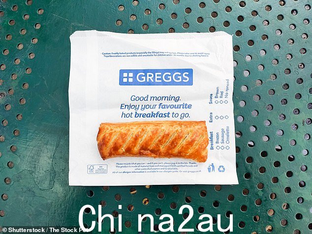 然而,LeAnn 在享用了最受欢迎的英国小吃 Greggs 香肠卷后,设法让自己振作起来