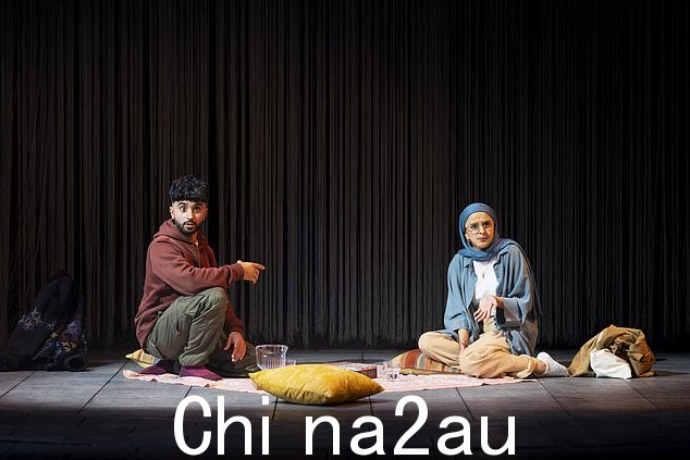 导演萨梅娜·侯赛因 (Sameena Hussain) 为这对搭档带来了精彩的表演,他们之间的化学反应非常好