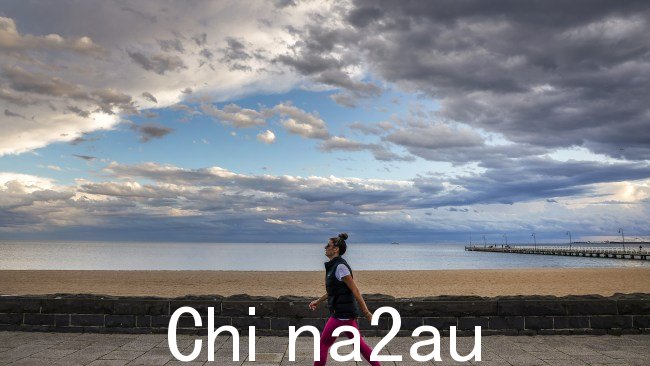 周日下午,墨尔本各地可能会出现暴风雨。图片:Ian Currie/澳大利亚新闻集团