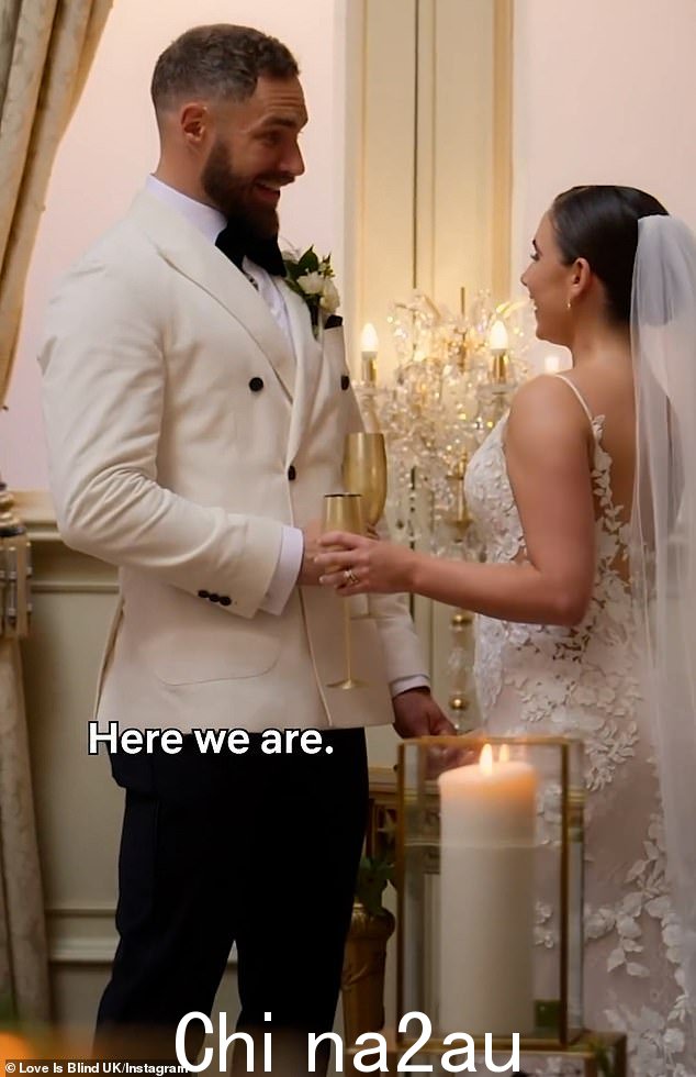 他们的婚礼是一个合法的仪式,这意味着这对夫妇需要获得婚姻无效或离婚才能合法分居