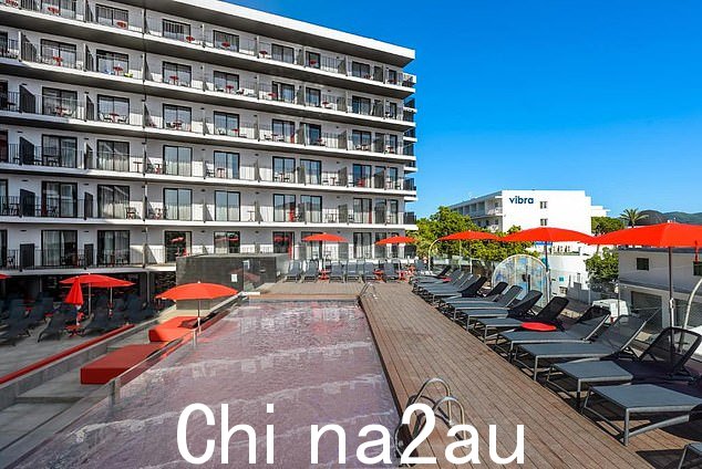 悲剧发生在周二凌晨 3 点左右,地点为 Hotel Vibra District(如图)
