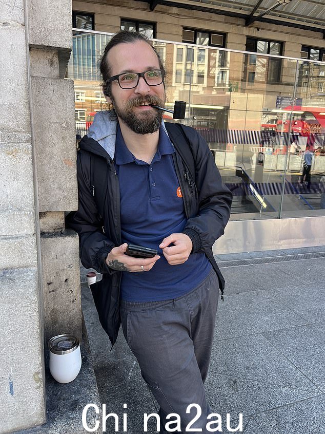 来自伦敦的 36 岁工程师 Dan Lungeanu 表示:“这是一把双刃剑,任何限制人们自由的行为都是不好的。” class=