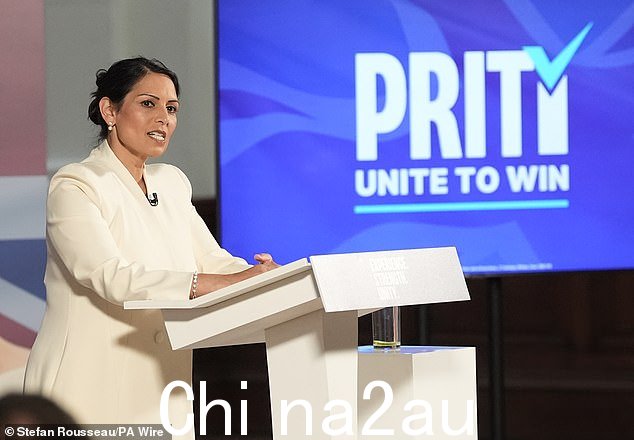 这位前内政大臣还利用她的竞选活动承诺,如果她取代 Rishi Sunak,她将带领保守党重新掌权