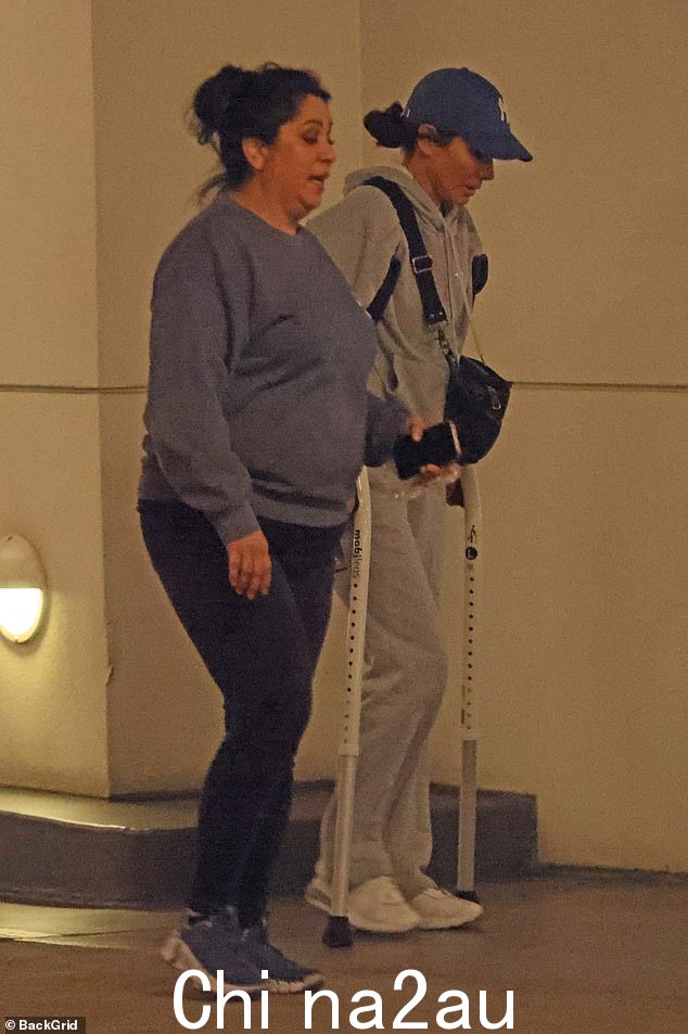 上个月有报道称,这位选美小姐女演员“表现不错”,在进入新的十年时专注于她的孩子