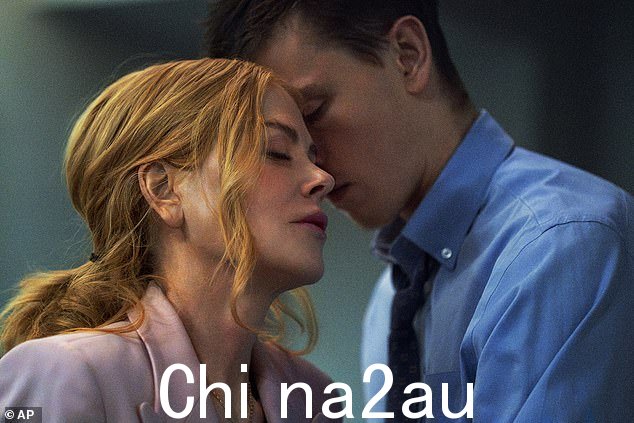 昨天,这位 57 岁的女演员表示,当这部电影在威尼斯电影节全球首映时,她的双手因紧张而颤抖