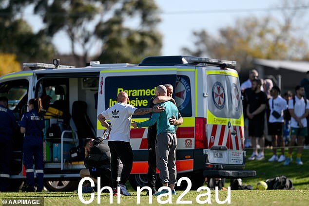 下午 1.40 左右,紧急救援人员被召集到 Old Toongabbie 的 Binalong 公园