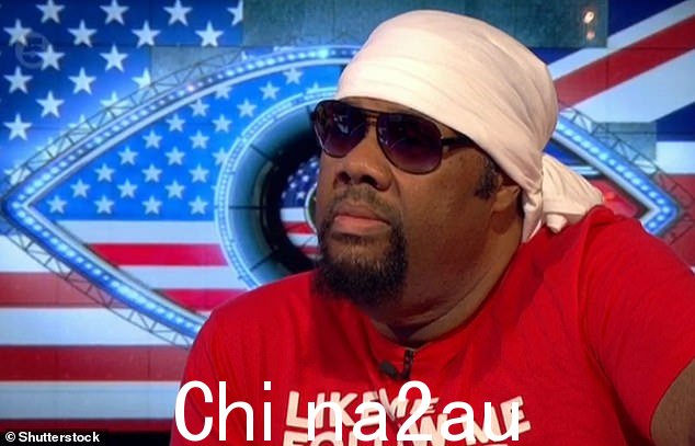 '昨晚,世界失去了一个光芒四射的灵魂,舞台上和生活中的灯塔,'家人继续说道
