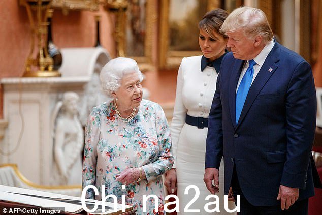 女王与美国总统唐纳德·特朗普在 2019 年对英国进行国事访问期间