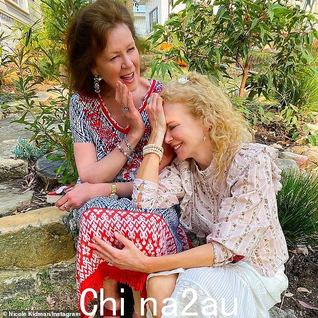 妮可·基德曼周六分享了她的心碎,她透露她深爱的母亲不幸去世,享年 83 岁