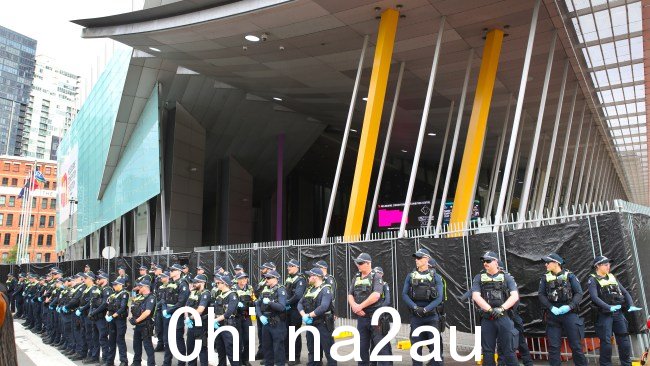 墨尔本外的警察会展中心本周将举办大型国防博览会。图片:David Crosling