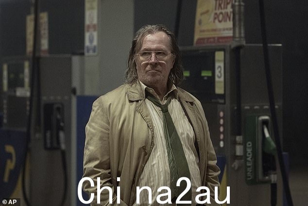 一部被观众称为“英国电视最佳剧集”的坚韧剧集,在上周第四部剧集上映后在烂番茄上获得了满分,并打破了 Apple TV 上的记录” class=