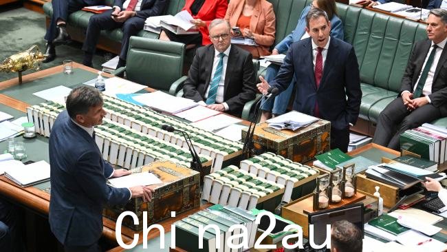 堪培拉国会大厦的质询时间于周四下午 2 点左右开始。图片:NewsWire / Martin Ollman