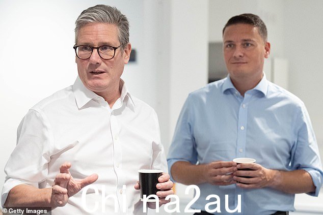 这一决定是在 Keir Starmer 发起改革 NHS 的运动时做出的,他警告说,如果不进行重大改变并更加注重预防而不是治疗,NHS 可能会崩溃