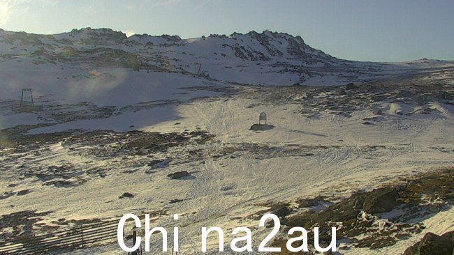 周日下午的科修斯科山步行道。图片:Thredbo live cam