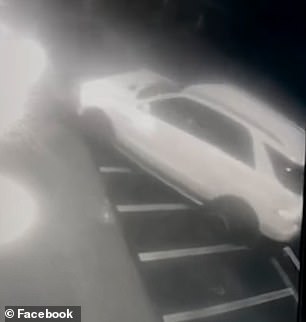 令人震惊的闭路电视泄露给当地媒体,可以看到纳齐基走过一家商店门面,达尔皮诺的车辆突然出现并高速撞向他