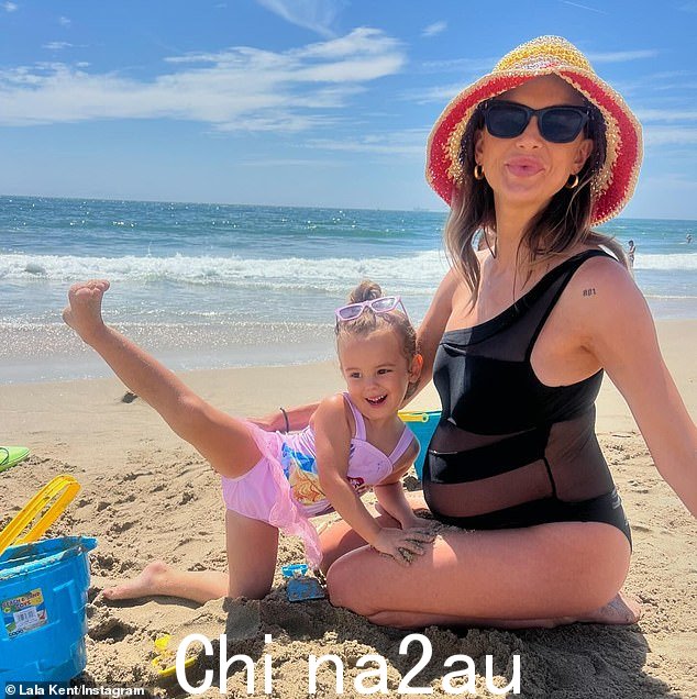在分娩前,Lala 在 Instagram 上分享了她第二次怀孕最后几周的照片