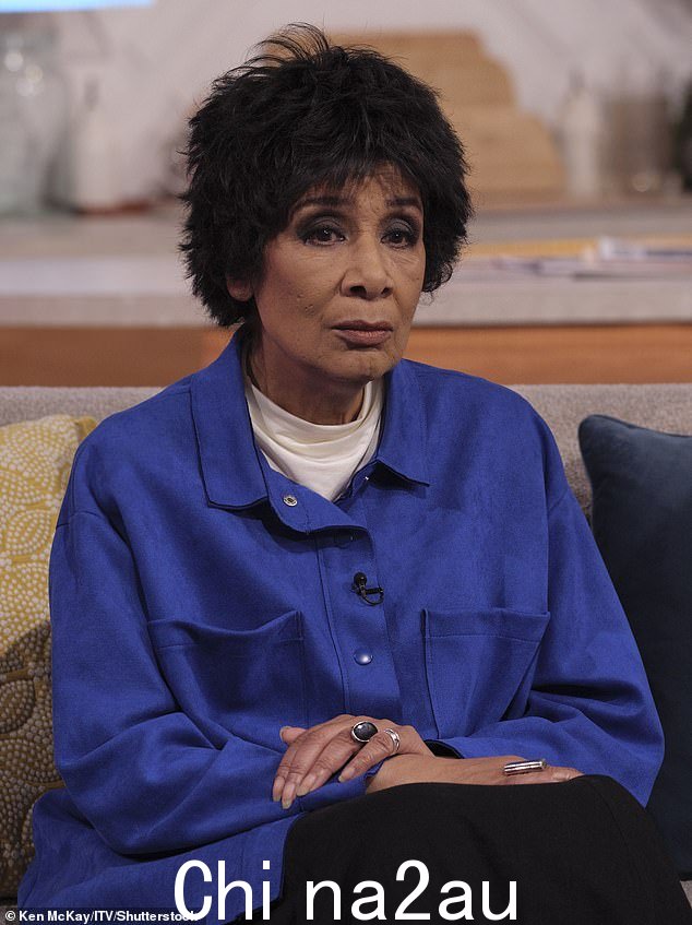 BBC 新闻传奇人物莫伊拉·斯图尔特 (Moira Stewart),75 岁,透露在成为病态诈骗者的目标后,她感到“震惊、尴尬和愤怒”” class=