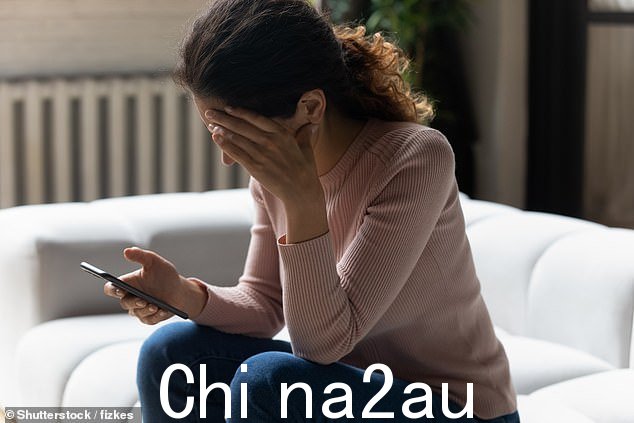 西班牙内政部在一份声明中宣布,五名与“犯罪组织”有联系并假扮布拉德家族以引诱女性的人被拘留大量现金