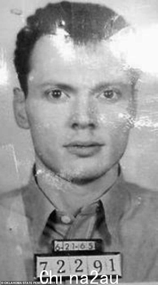 James French,30 岁(如图)1966 年 8 月在俄克拉荷马州立监狱谋杀了狱友埃迪·李·谢尔顿后触电身亡
