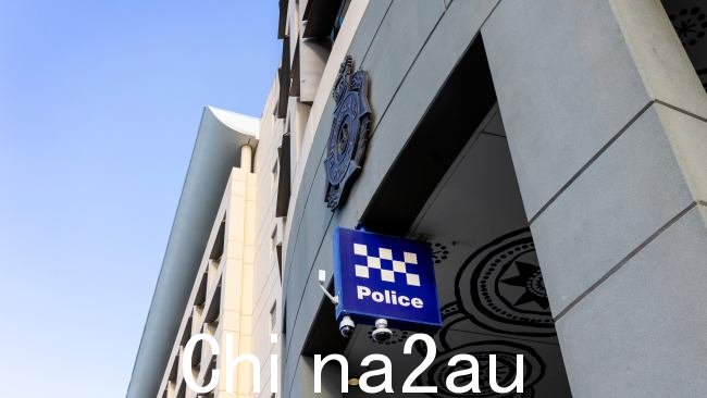 截至 6 月 30 日,报告称,警方仅完成了 1,850 起投诉,仍有 848 起悬而未决,而解决后总共产生了 5 项道歉、5 项“管理决议”、5 项解释和 16 项纪律处分。图片:NCA NewsWire/Sarah Marshall
