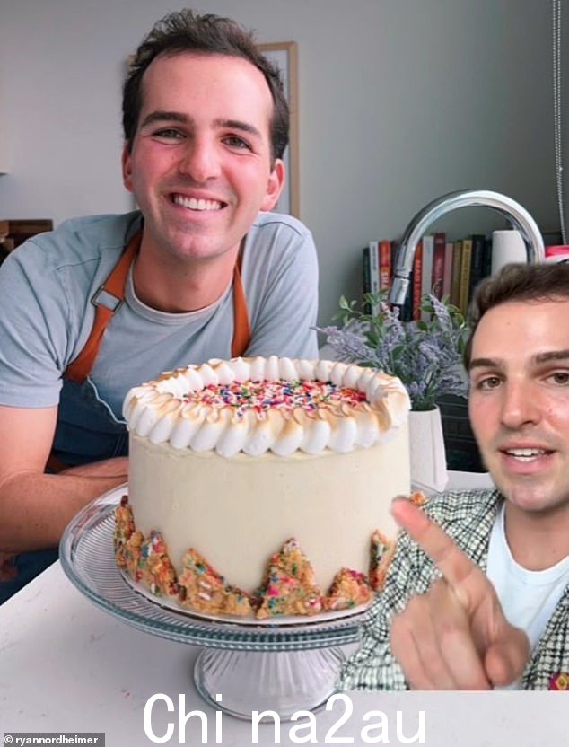 Ryan Nordheimer,在 TikTok 视频中与粉丝分享了他为朋友生日制作的精美 15 层“ultimate-funfetti”蛋糕,然后声称一家餐馆吃了剩下的蛋糕half of the cake