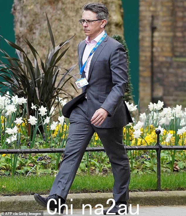 James Lyons,前记者,将从 TikTok 加入,曾任 NHS 通讯总监
