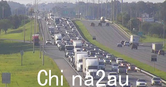 截至 9 日,靠近英里标记 354 的 I-75 北行车道: 10 月 8 日星期二上午 15 点。