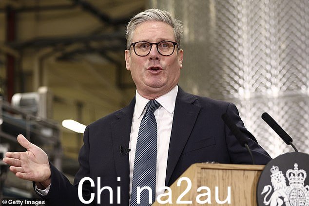 凯尔爵士昨天在元创方告诉国会议员,在达成归还查戈斯群岛的协议后,他的政府致力于维护福克兰群岛和直布罗陀
