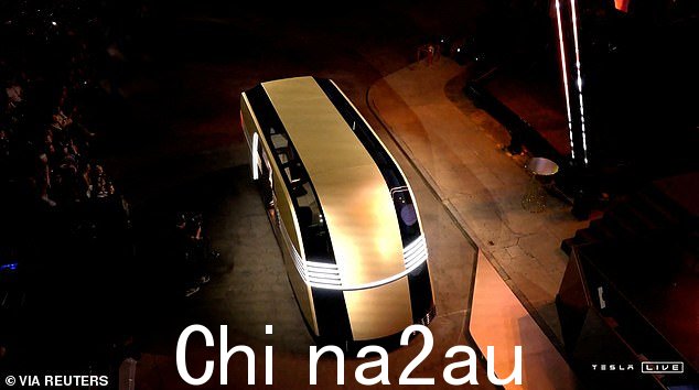 你可能希望 Robovan 发音为 row-bow-van。然而,马斯克却将其发音为 ruh-bow-vin