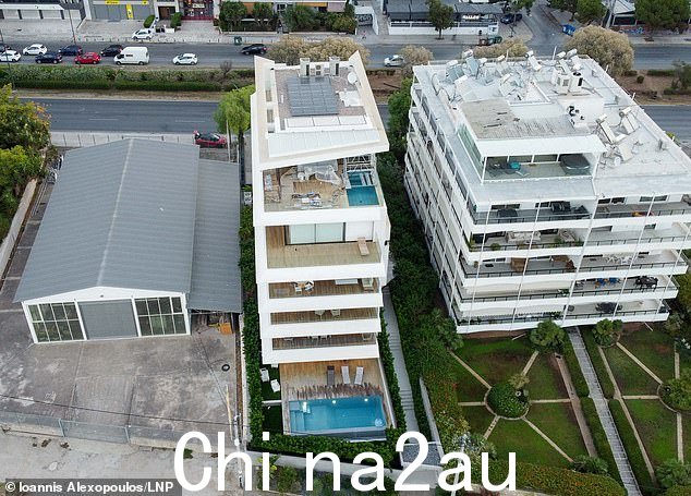 乔治转会到俱乐部后住在希腊首都的这处房产Giant Panathinaikos