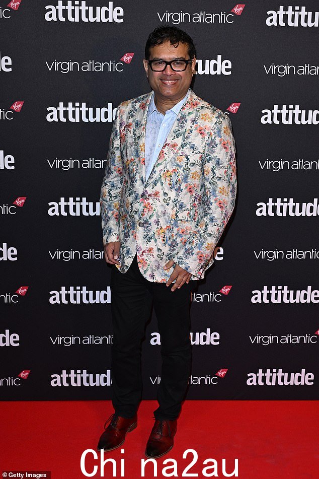 保罗·辛哈 (Paul Sinha) 在本周主持 2024 年维珍航空态度奖时对联合主演进行了 X 级攻击,震惊了大通的粉丝(活动中拍摄)