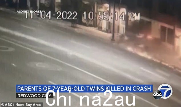 就在此时,塞萨尔·莫拉莱斯 (Cesar Morales) 开着他的奔驰撞上了一家四口,导致一对父母身亡,而他们的双胞胎七岁女儿在一旁观看。他的对手是凯尔·哈里森 (Kyle Harrison),凯尔·哈里森刚刚对过失杀人罪表示不参加任何比赛