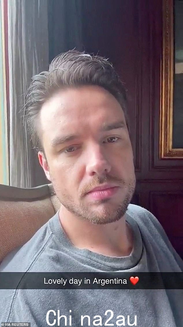 利亚姆·佩恩 (Liam Payne) 周三在阿根廷从酒店阳台坠落身亡。 图为:他在去世前几小时发布的 Snapchat