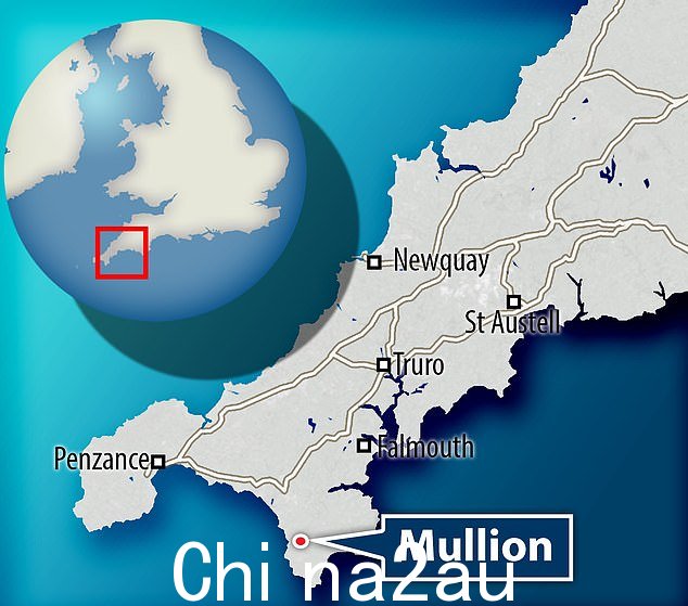 如图:周一早上,事故发生在康沃尔郡的竖框。