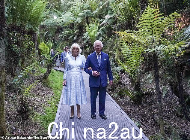 国王和王后正在访问澳大利亚,然后前往萨摩亚
