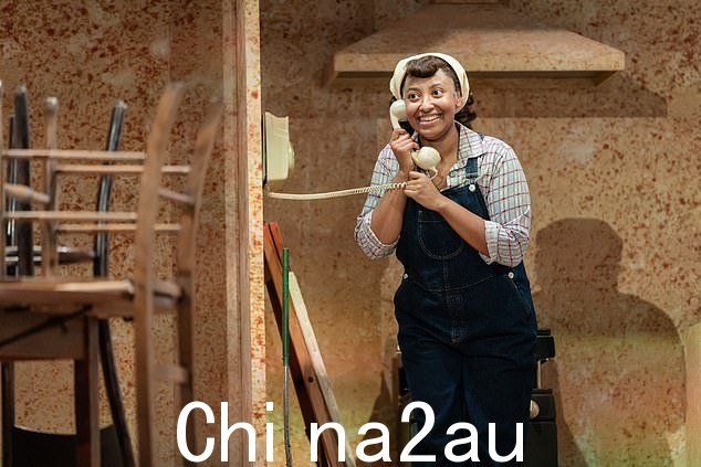 剧院制作《阳光下的葡萄干》,在抒情哈默史密斯剧院演出