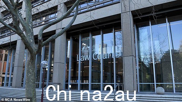 哈里森法官发现校车上没有任何老师可以干预这次袭击,而袭击的煽动者 - XY - 最近也从停学中归来