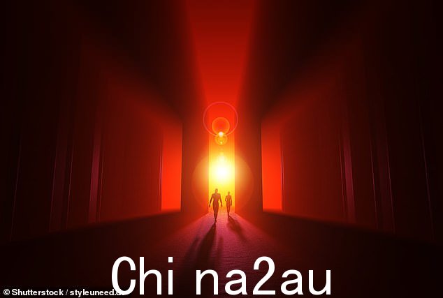 考古学家在一座古老教堂下面的隧道中发现了他们所谓的“地狱后门”(库存图片)