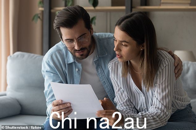 年轻的澳大利亚人是领取福利金最多的群体,18 至 24 岁的人将领取约 5200 万澳元