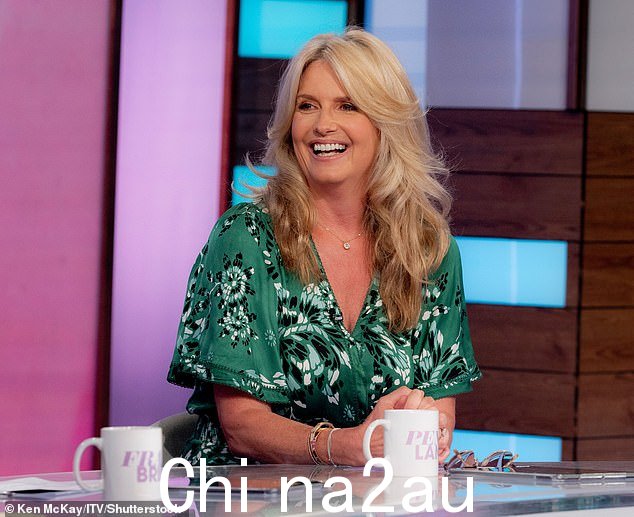 Rod 与 5 个母亲育有 8 个孩子,其中最小的是 Aiden 和 18 岁的 Alistair,与妻子 Penny Lancaster