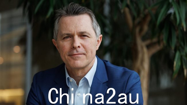 教育部长杰森·克莱尔 (Jason Clare) 表示对于目前因大学或 TAFE 资格而背负学生债务的 300 万澳大利亚人来说,这些变化将是“巨大的帮助”。图片:NCA NewsWire / David Swift