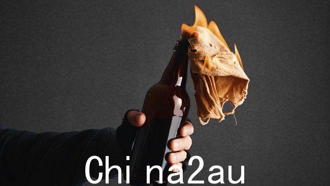 新南威尔士州警方称有人向房子扔了一个“物品”,但多家媒体报道称这是燃烧弹。图片:iStock/delihayat