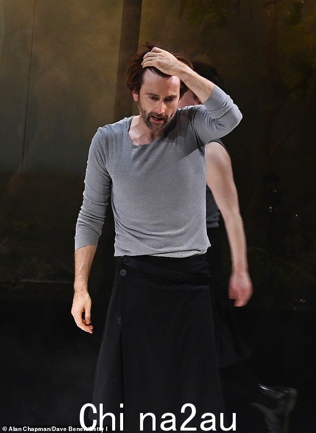 大卫·田纳特 (David Tennant) 和库什·珍博 (Cush Jumbo) 主演的《麦克白》连续三晚被取消,最新的演出在谢幕前两小时宣布。