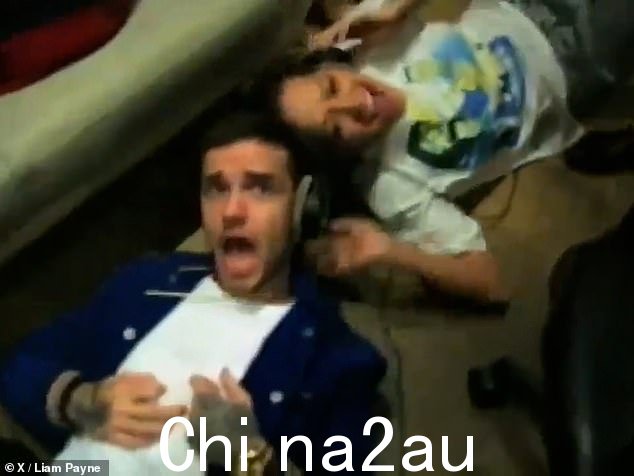 一段出土的视频显示利亚姆·佩恩 (Liam Payne) 与丽塔·奥拉 (Rita Ora) 之间令人难以置信的联系,继周日丽塔 (Rita) 在 MTV Emas 向她的朋友表达情感致敬后,该视频重新浮出水面