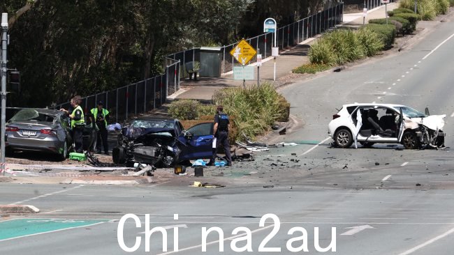 上周,这名 16 岁的男子驾驶一辆被盗的奥迪车,在布里斯班北部穆伦巴唐斯的一个十字路口与弗兰齐迪斯夫人的车相撞。图片:Lachie Millard