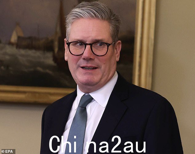 凯尔·斯塔默爵士因允许英国最高级贸易谈判代表离开而受到批评,该谈判代表曾与唐纳德·特朗普一起参与脱欧后协议