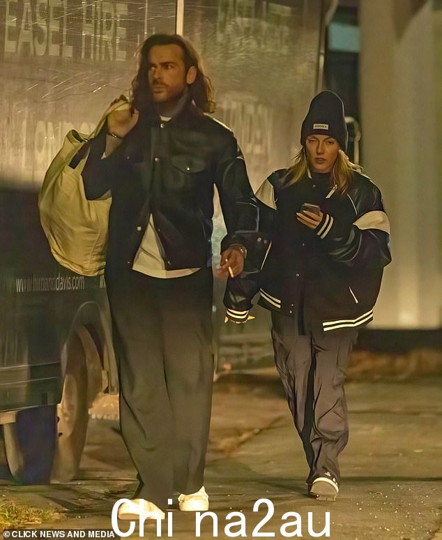 Pete Wicks 于周四晚上与 Strictly 搭档 Jowita Przystal 一起外出,据称他们在节目之外秘密见面