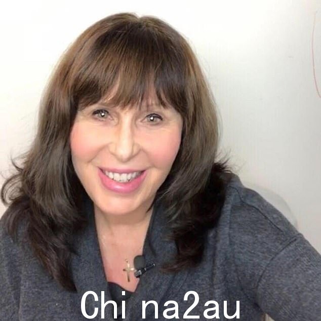 以前的New Age 老师 Doreen Virtue 将这种做法称为“垃圾”,并承认她为自己的编造感到羞愧