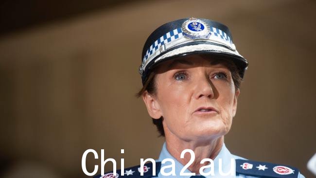 韦伯专员在周三下午打破了沉默,确认该警员的就业正在接受审查。图片:NCA NewsWire / Jeremy Piper。
